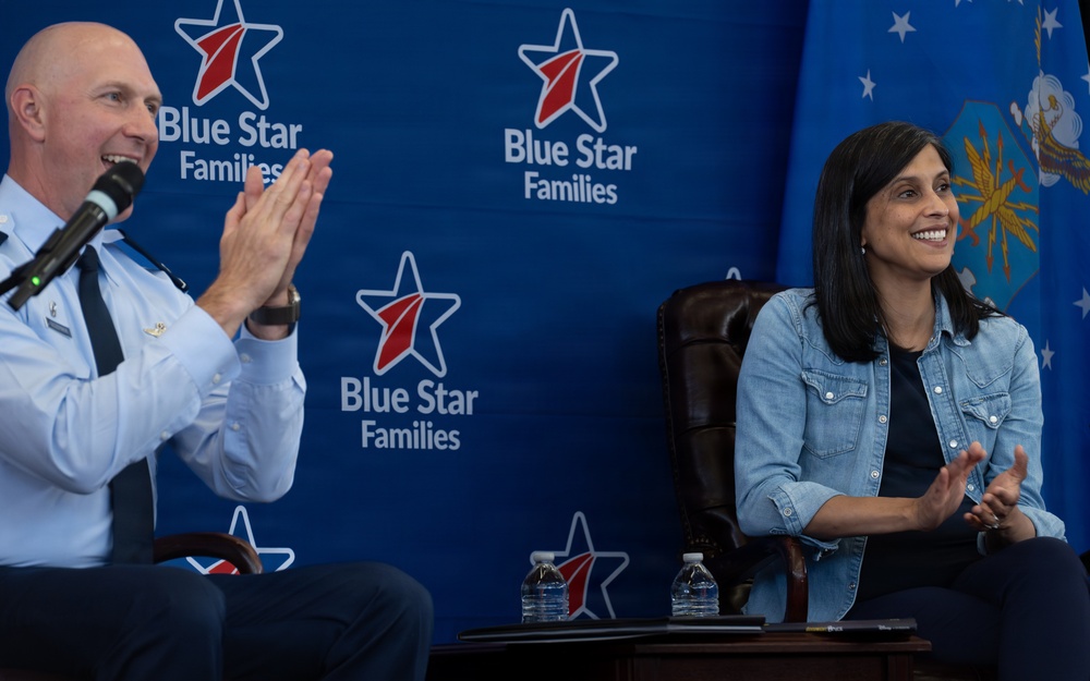 SLOTUS visits MacDill, reads to military families