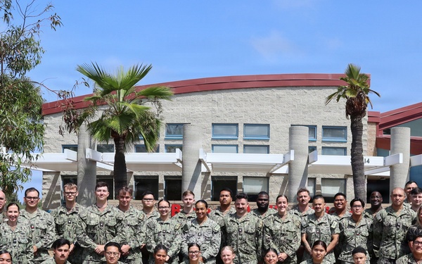The Medical Officer of the Marine Corps visits NHCP