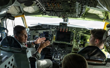 Norwegian airmen tour 100 ARWs KC-135 during RAFL 26