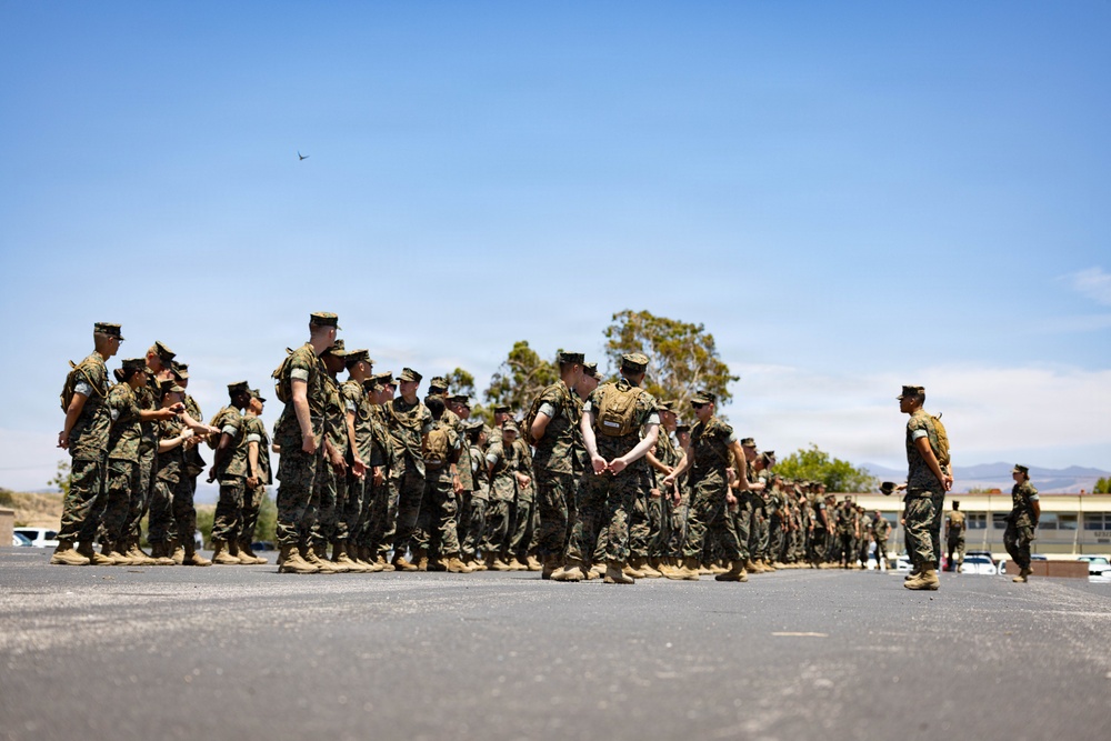 9th Communication Battalion hosts Marine-Option Shipmen for Static Display