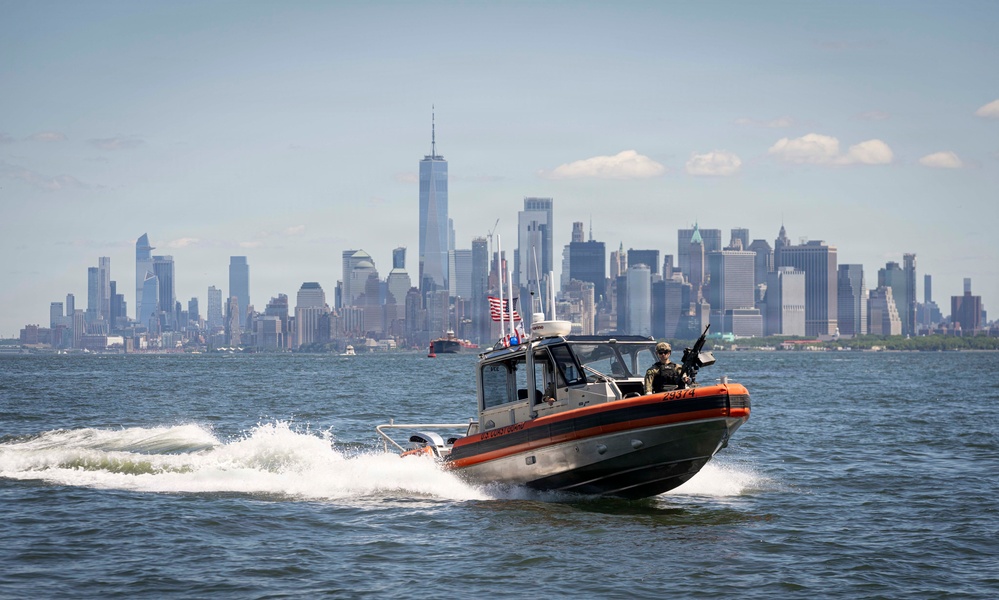 CJCS Tours Coast Guard Sector NY
