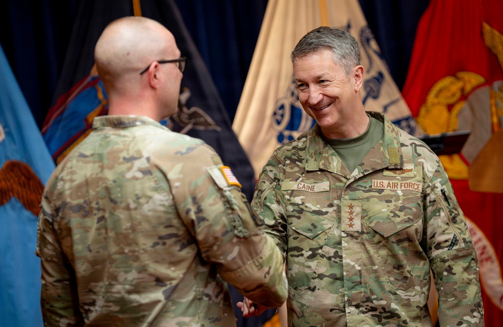 CJCS Visits NY MEPS