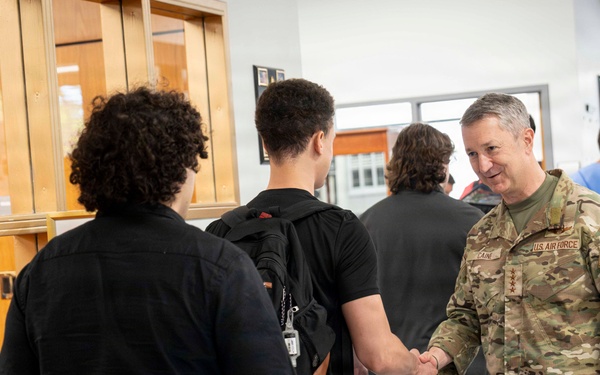 CJCS Visits NY MEPS
