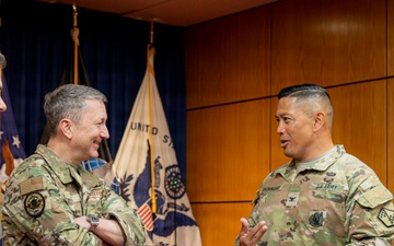 CJCS Visits NY MEPS
