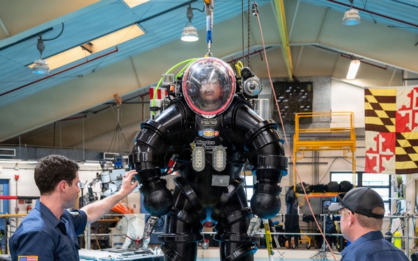 Deep Sea Expeditionary No Decompression (DSEND) system
