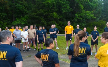 NMCCL Corpsmen hold birthday run  and cake-cutting for the 128th Hospital Corpsman birthday