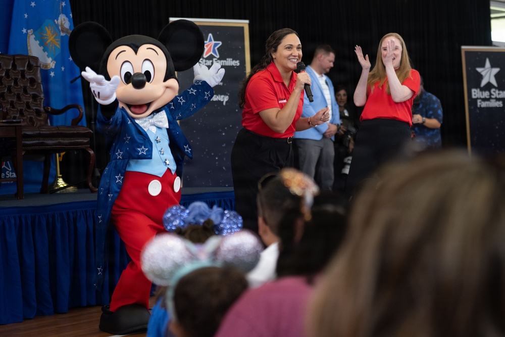 Turning pages and making magic: Disney joins Blue Star Families at MacDill
