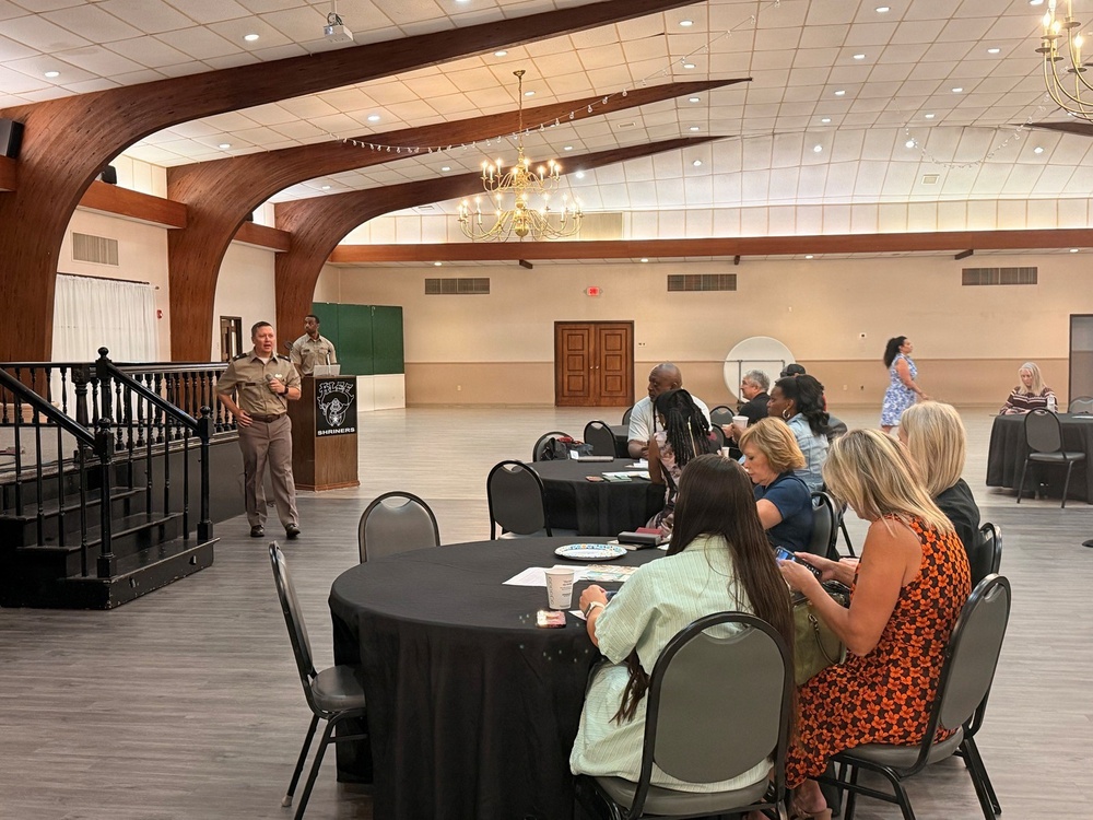 904th Contracting Battalion demystifies federal acquisition for Savannah area small businesses