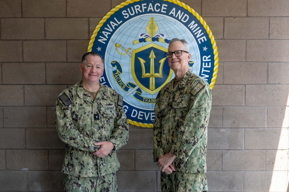 Rear Adm. Robinson visits SMWDC