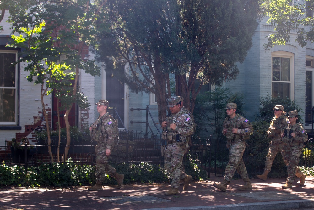 South Carolina National Guard Soldiers Patrols Areas Around Washington, D.C.