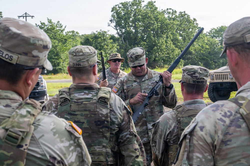 Arkansas Guardsmen Bring Shotguns To The Drone Fight