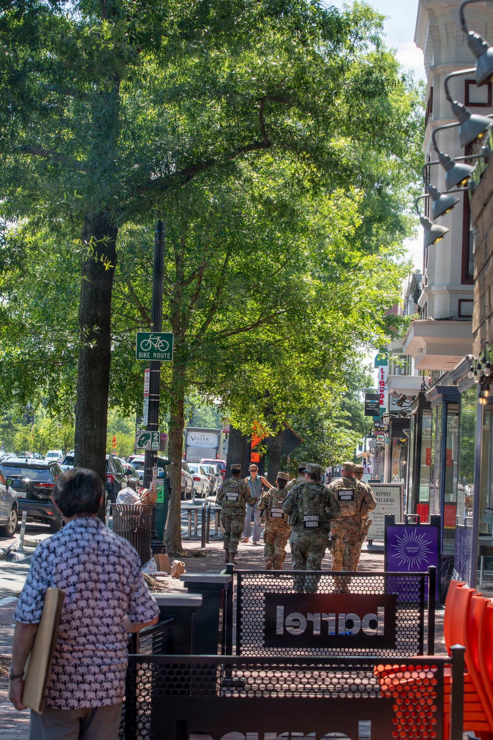 South Carolina National Guard Soldiers Patrols Areas Around Washington, D.C.