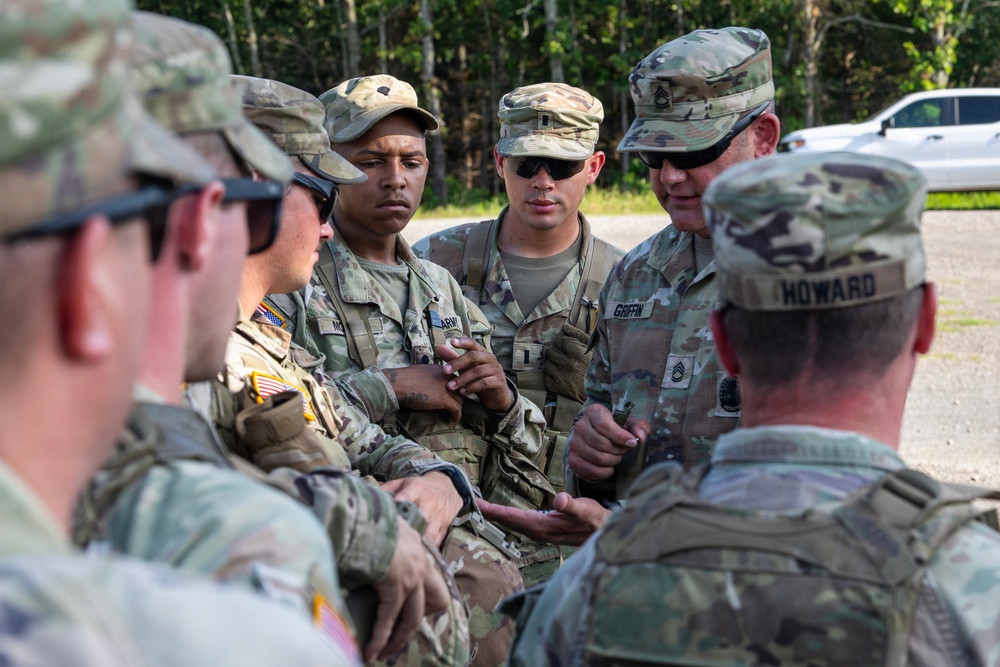 Arkansas Guardsmen Bring Shotguns To The Drone Fight
