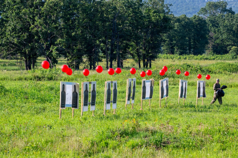 Arkansas Guardsmen Bring Shotguns To The Drone Fight