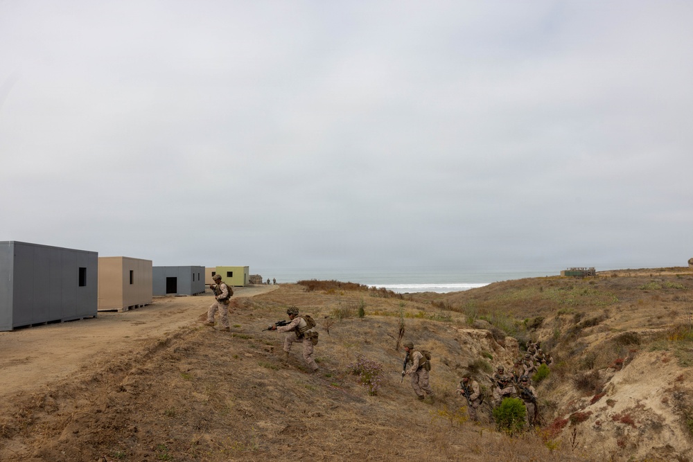2nd Bn., 5th Marines conduct raid