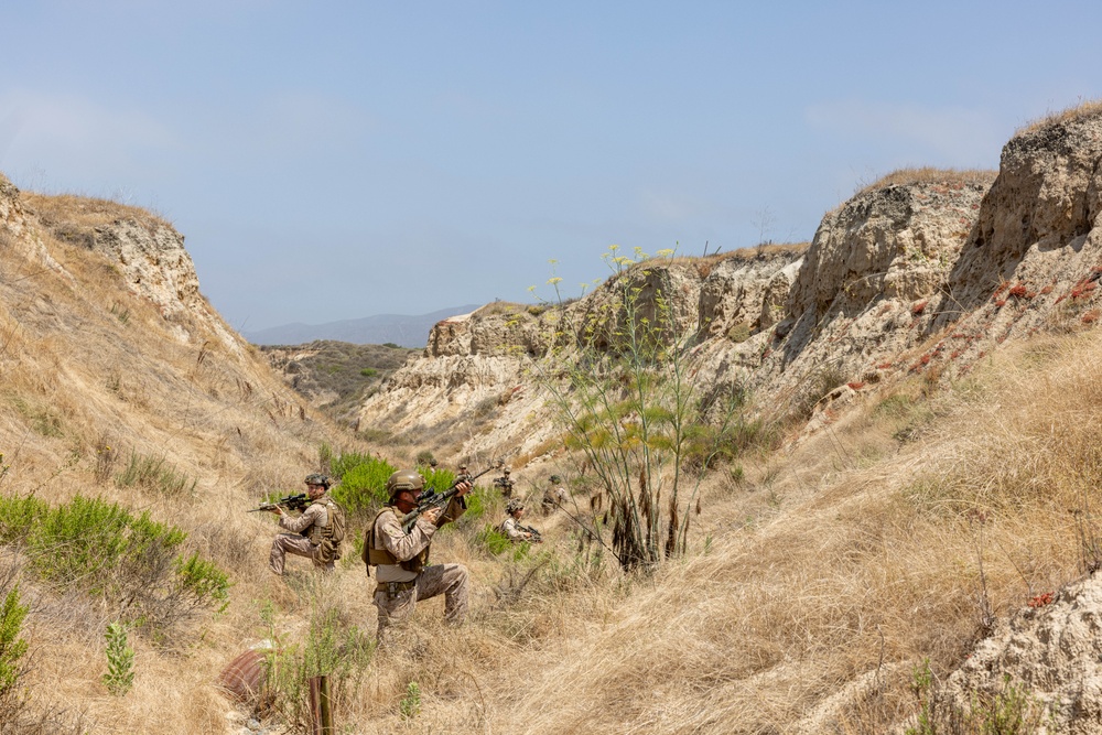 2nd Bn., 5th Marines conduct raid