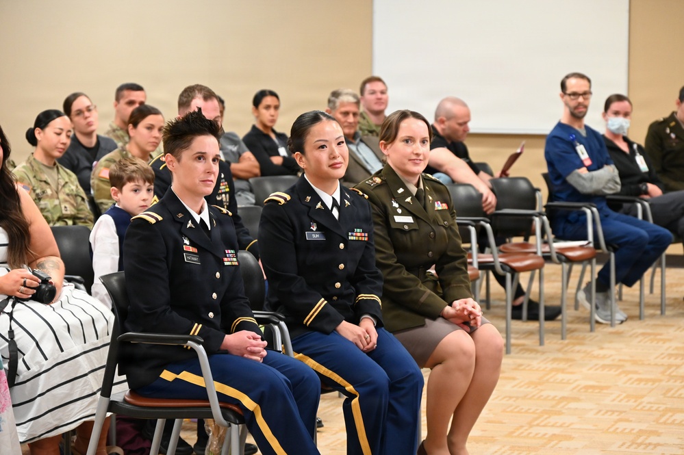 Physician assistants complete CRDAMCs IPAP program