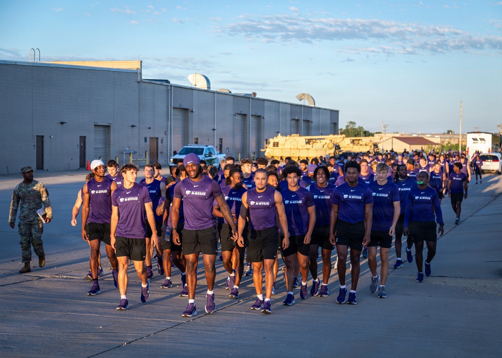 Kansas State University Football Team Visits Fort Riley