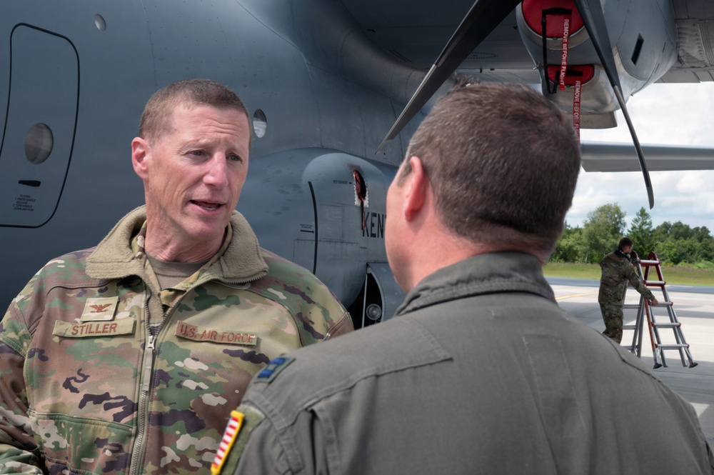 Kentucky Airmen provide tactical airlift support