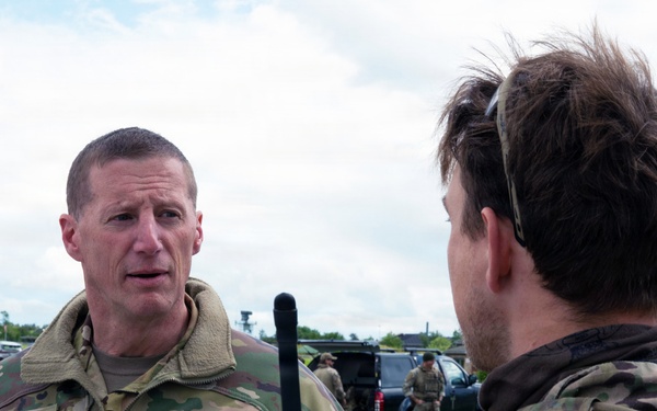 Kentucky Airmen provide tactical airlift support