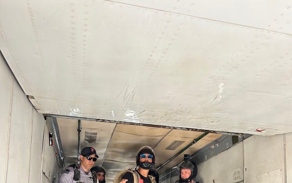 Yuma Test Center’s Airborne Test Force Soldiers train for freefall jumps