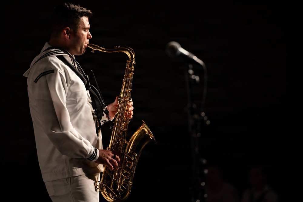 Navy Band Northwest Performs at Bellevue East High School During Omaha Navy Week