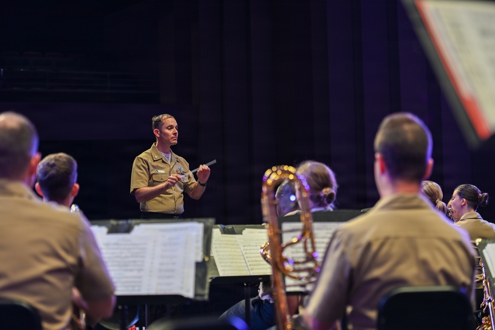 Navy Band Southwest at Wind Ensemble Conducting Symposium