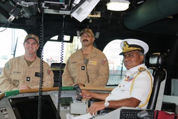 USS Canberra Visits Colombo, Sri Lanka