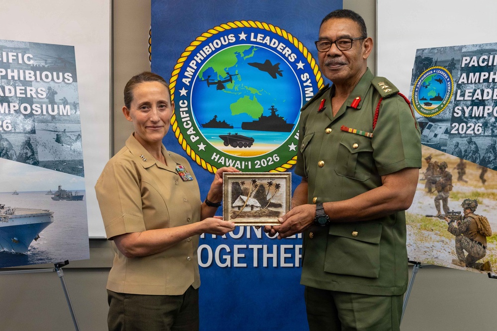 PALS 26: MARFORK commander meets with Tonga’s senior leader