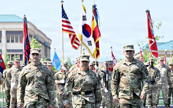 2nd Infantry Division Artillery change of command