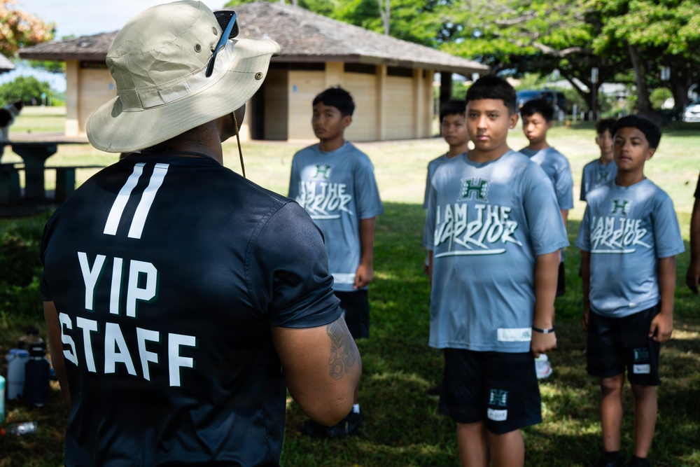 94th Army Air and Missile Defense Command Soldiers volunteer at the Youth Impact Program