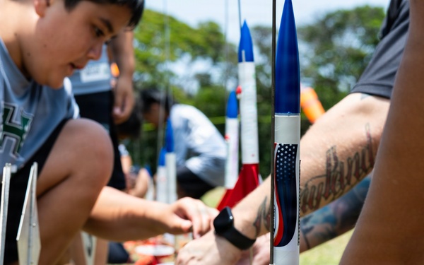 94th Army Air and Missile Defense Command Soldiers volunteer at the Youth Impact Program