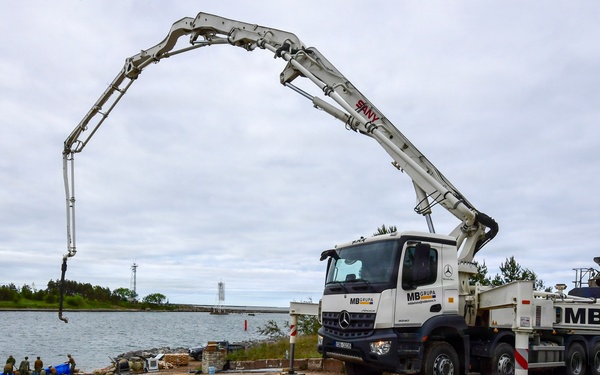 Amphibious Construction Battalion 1 begins to finalize Boat Ramp Construction during BALTOPS 2026