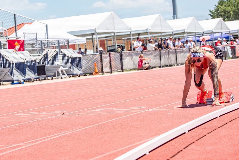 Team Marine Corps Takes Warrior Games Track and Field in Stride