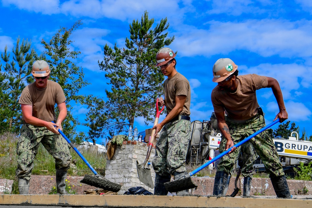 Amphibious Construction Battalion 1 begins to finalize Boat Ramp Construction during BALTOPS 2026
