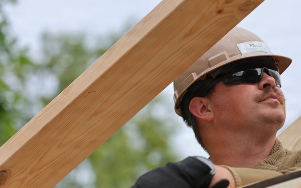 Seabees Adapt Expeditionary Construction for Cold Weather