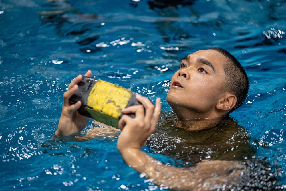 Students participate in High Risk Training