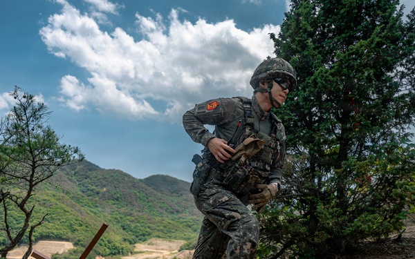 U.S. Marines Participate in the International Sniper Competition: Day 4