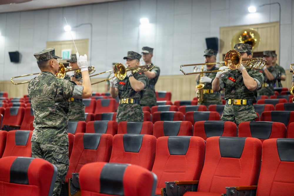 U.S. Marines Participate in the International Sniper Competition: Closing Ceremony