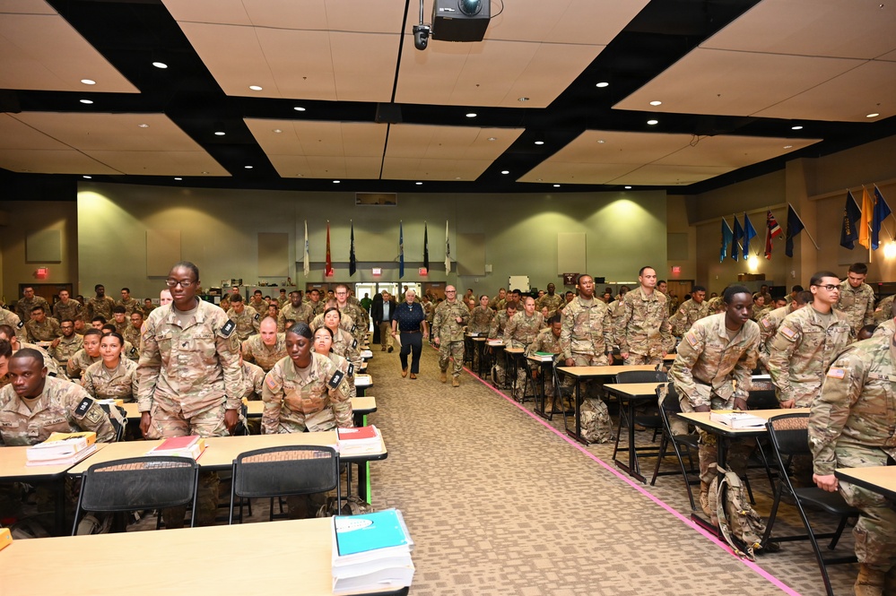 CMoH Recipient, Vietnam Combat Medic, speaks to combat medic trainees