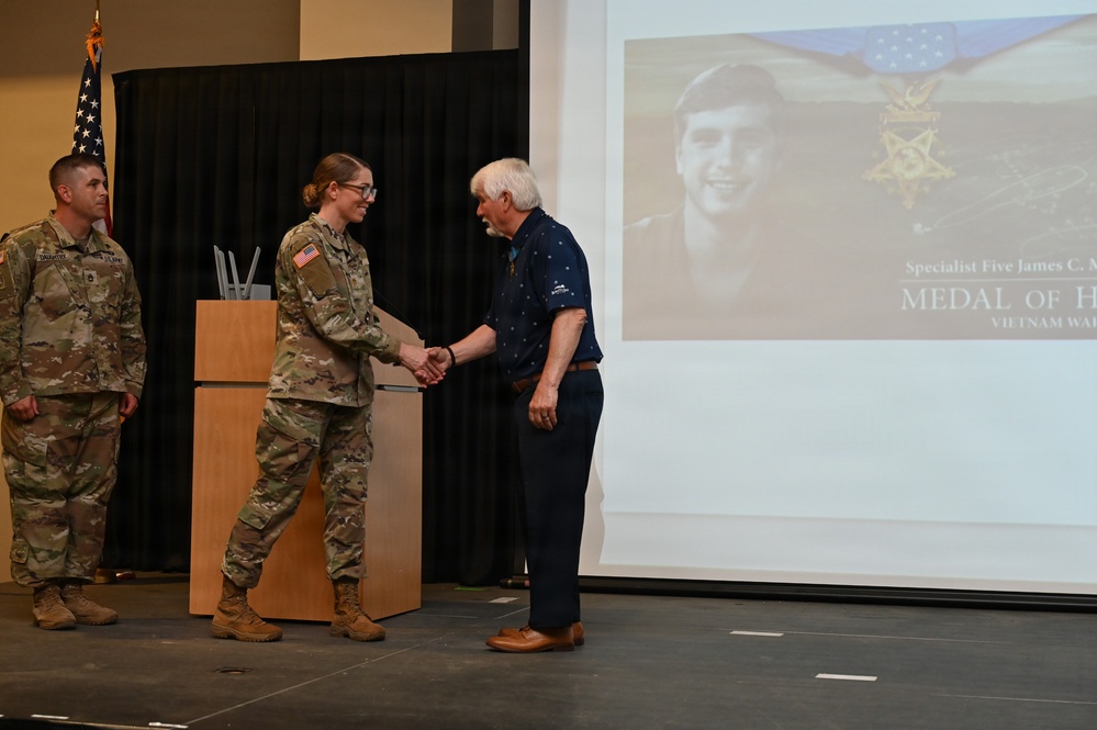CMoH Recipient, Vietnam Combat Medic, speaks to combat medic trainees