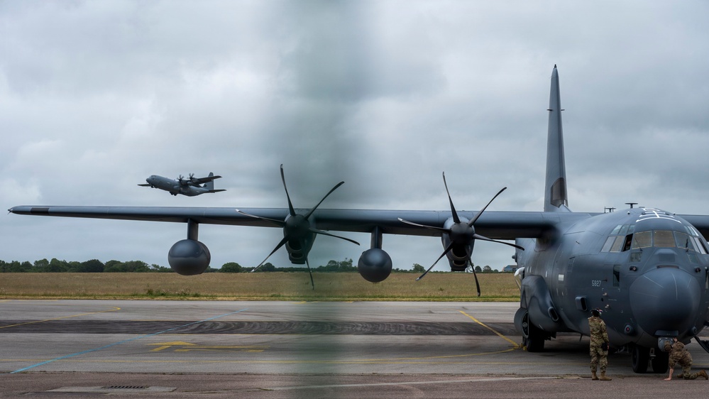 U.S. service members prep for airborne ops down Saint Lõ