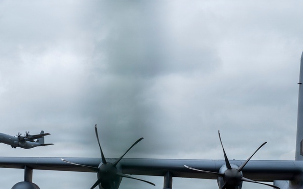 U.S. service members prep for airborne ops down Saint Lõ