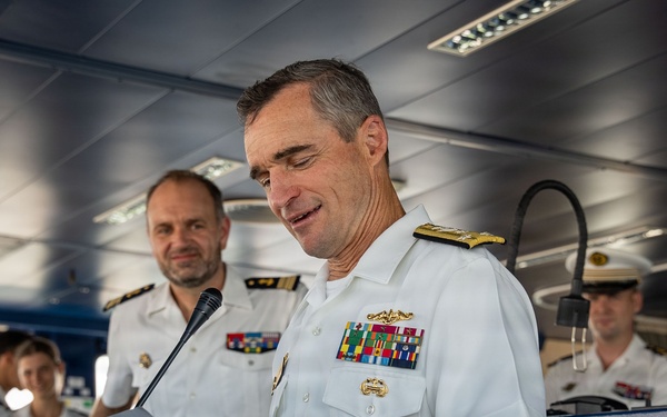 Vice Adm. Doug Perry, Commander, U.S. 2nd Fleet , conducts a visit aboard the LS Dixmude (L9015).