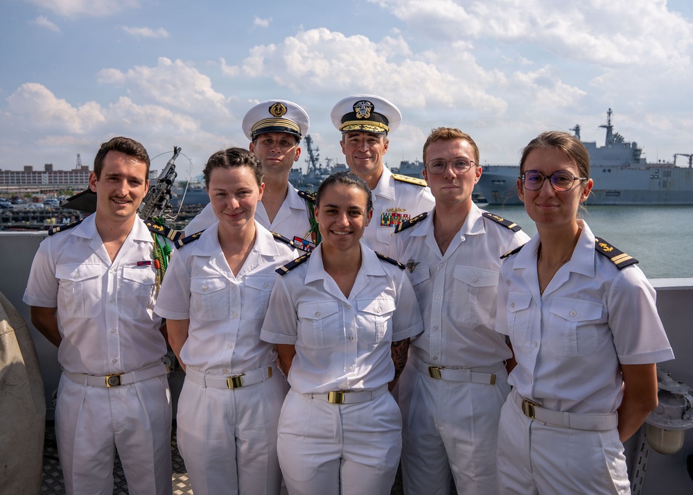 Vice Adm. Doug Perry, Commander, U.S. 2nd Fleet , conducts a visit aboard the FS Aconit (F713).