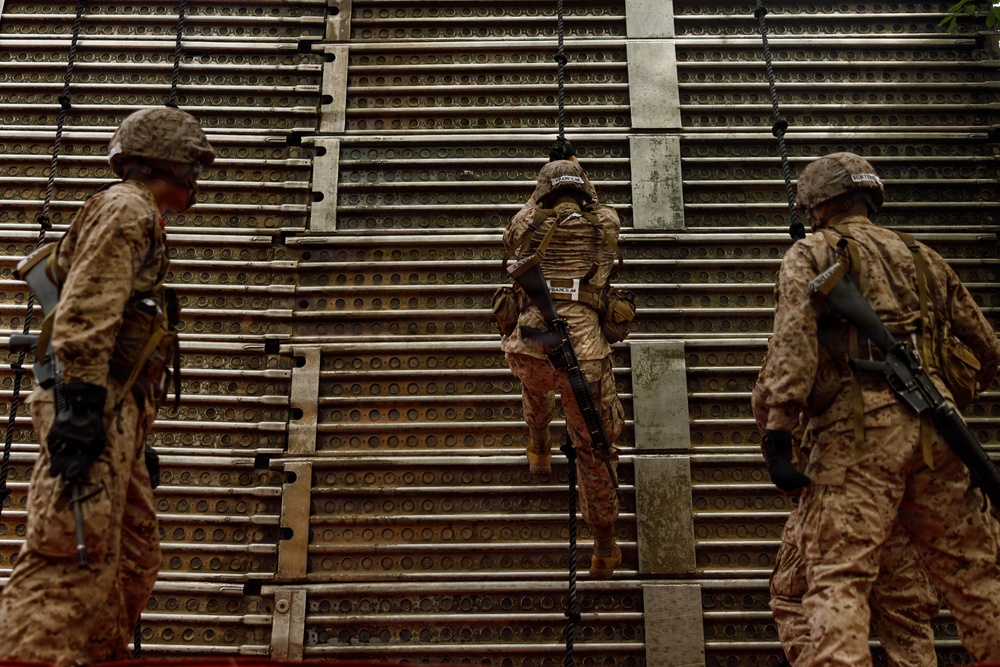 U.S. Marine Corps Officer Candidates conduct the Basic Reaction Course