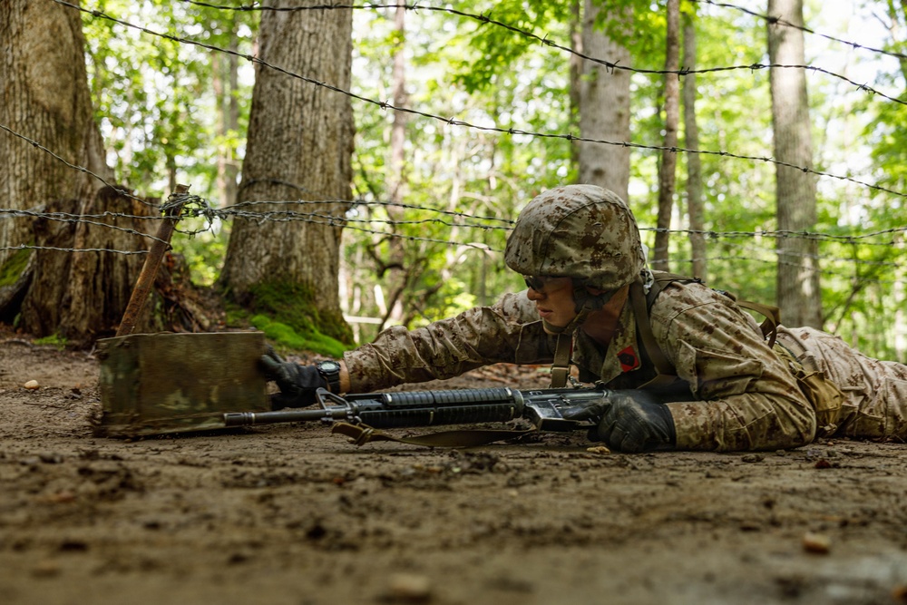 U.S. Marine Corps Officer Candidates conduct the Basic Reaction Course
