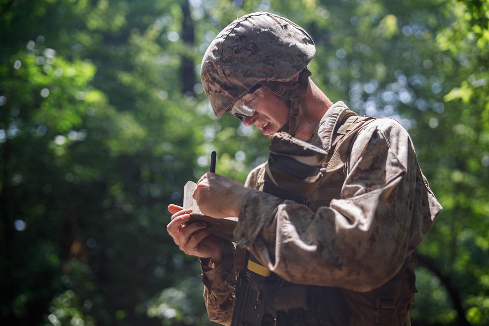 U.S. Marine Corps Officer Candidates conduct the Basic Reaction Course