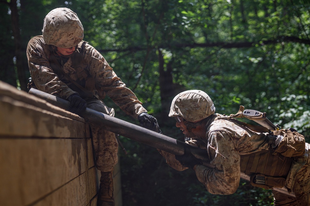 U.S. Marine Corps Officer Candidates conduct the Basic Reaction Course