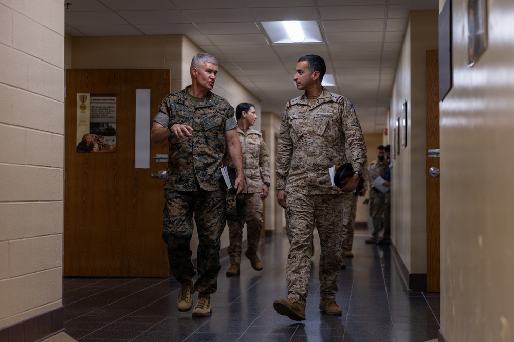 Marine Corps Combat Service Support Schools Hosts Royal Saudi Naval Force – Marine Force